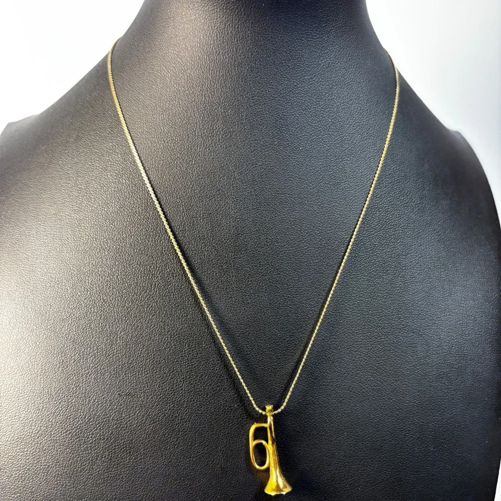 Pendant Necklace‎ Gold Tone Delicate Trumpet Charm Cute
